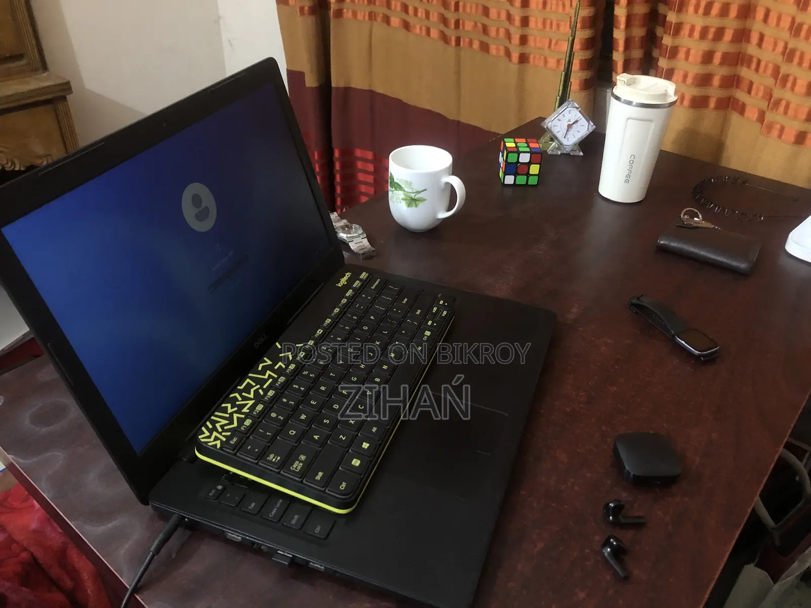 Laptop Dell Inspiron 3541 12GB Intel Core i3 HDD+SSD 1TB