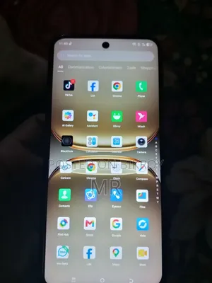 টেকনো স্পার্ক ৪০ ২৫৬ জিবি ব্ল্যাক