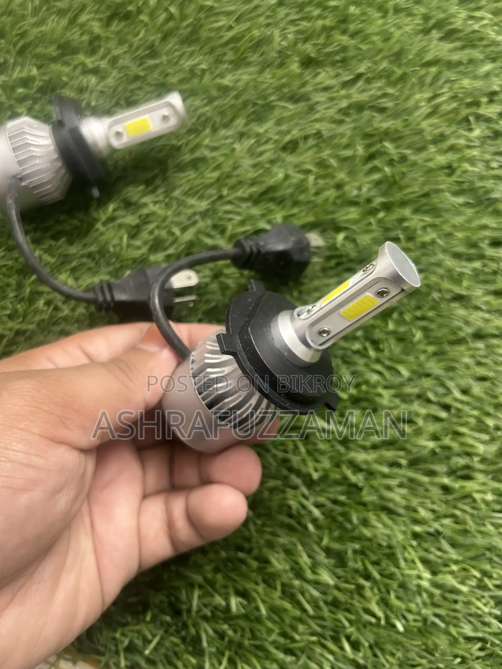 বাইকের হেড লাইট