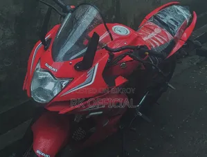 সুজুকি জিক্সার এসএফ ২০১৮ রেড