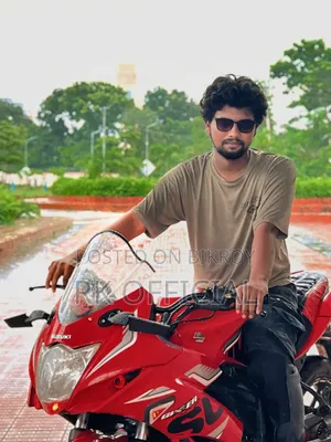 সুজুকি জিক্সার এসএফ ২০১৮ রেড