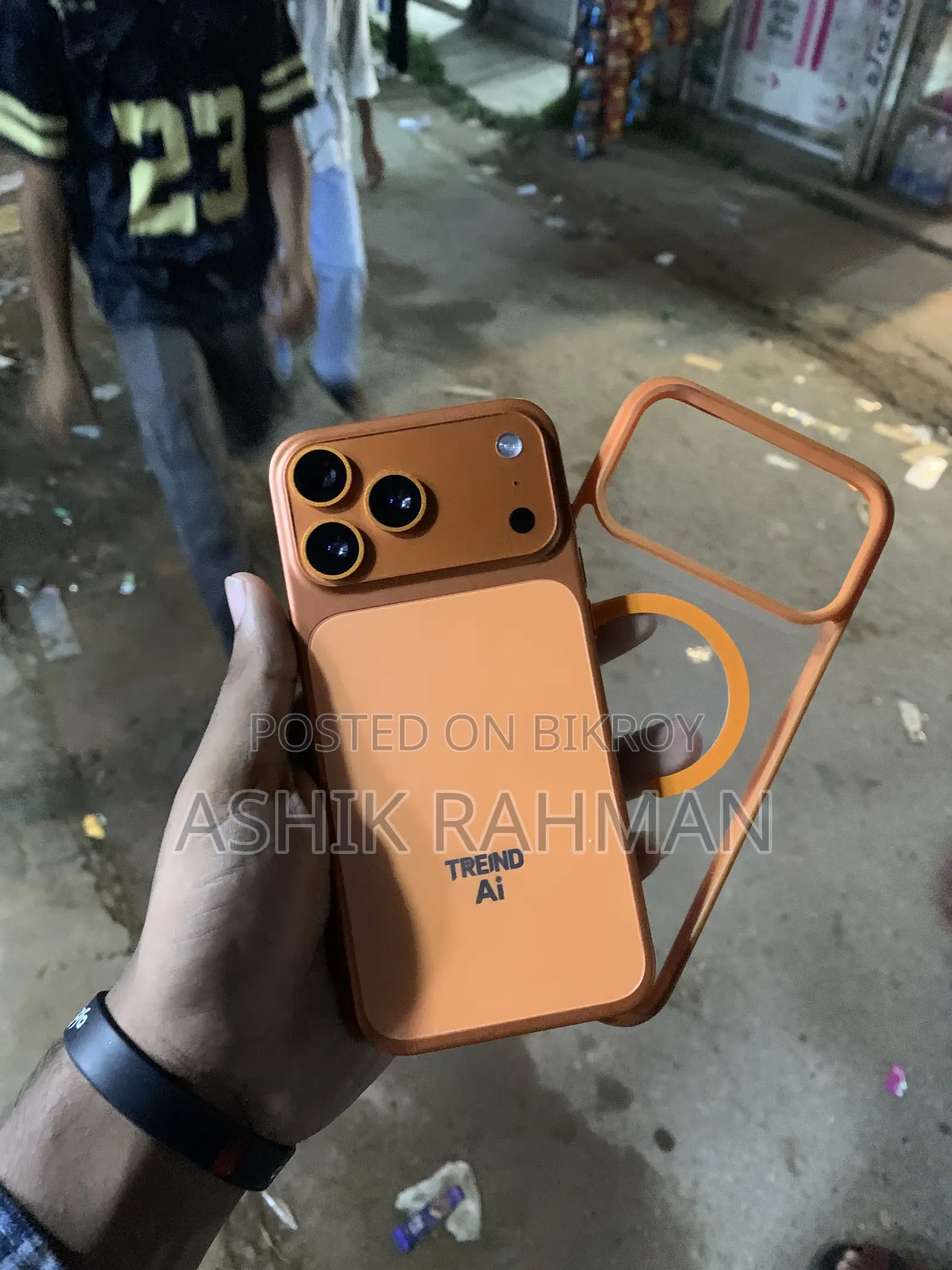 Apple iPhone 17 Pro Max 1 TB Gold