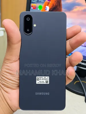 New Samsung Galaxy M06 5G 64 GB