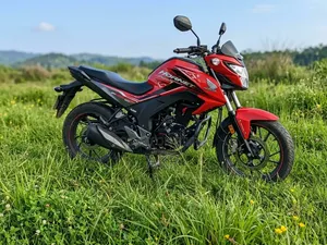 হোন্ডা হর্নেট ২০২১ রেড