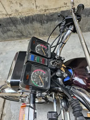 Yamaha 2000