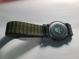 ওয়াচ ডিজিটাল