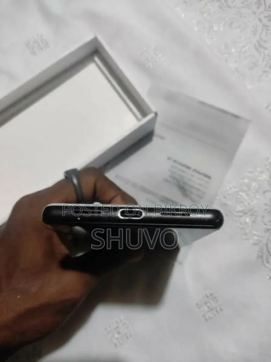 গুগল পিক্সেল ৬ ১২৮ জিবি সাদা