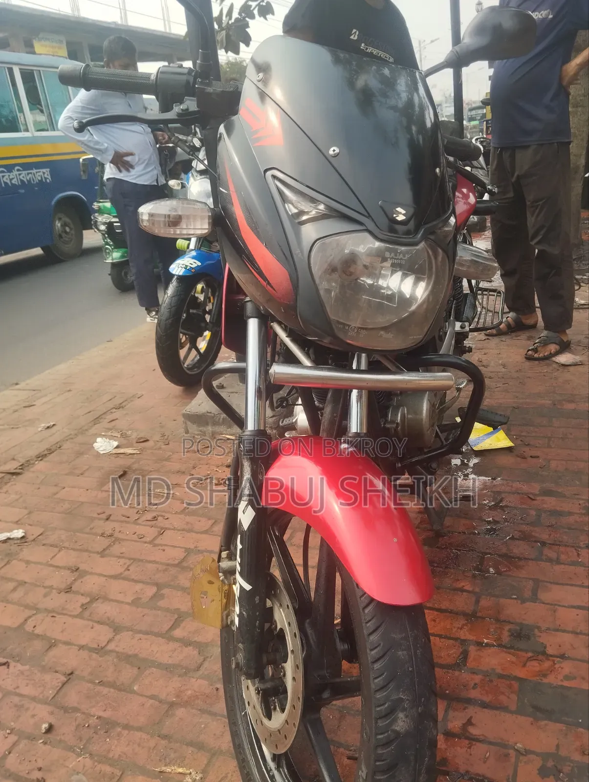 Bajaj Pulsar 2012 Red