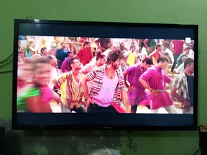 Samsung 32 Full Hd Non Smart TV