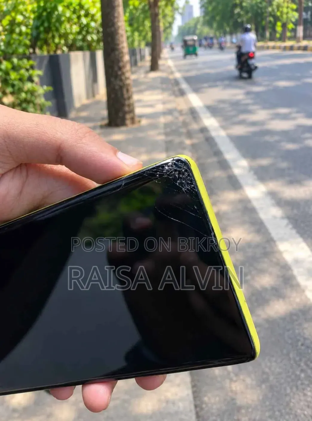 Motorola Moto G85 128 GB Yellow