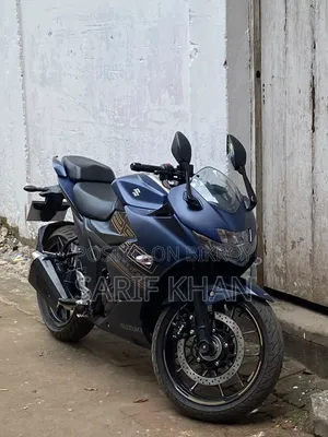 নতুন সুজুকি জিক্সার এসএফ ২০২৫ নীল