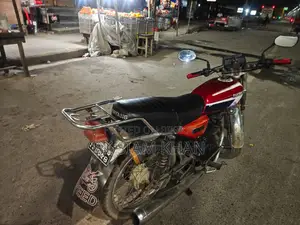 ডায়াং ডিওয়াই১০০টি-৬এম ২০০৭ রেড