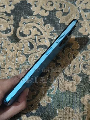 Infinix Hot 30i 128 GB Blue