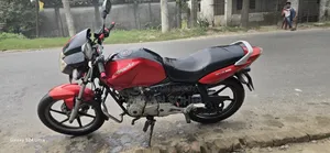 টিভিএস অ্যাপাচি আরটিআর ১৬০ ২ভি ২০১৬ লাল