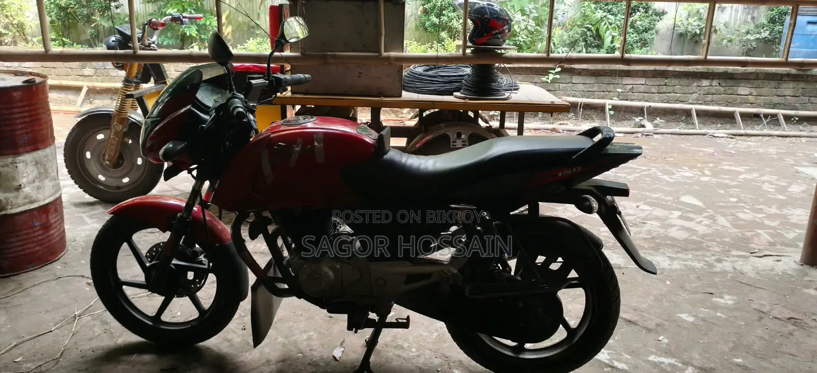 Bajaj Pulsar 150 2014 Red
