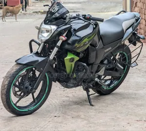 Yamaha FZ 2012 Green
