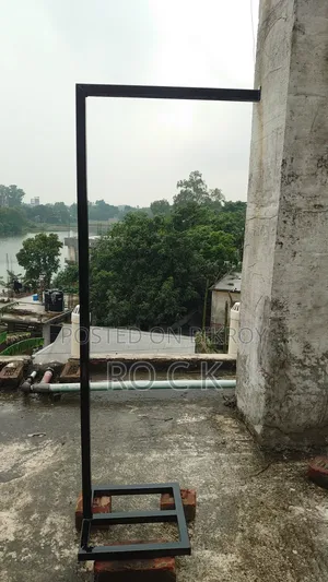 ক্লথ স্ট্যান্ড
