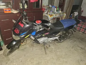 বাজাজ পালসার ১৫০ ২০১১ নীল