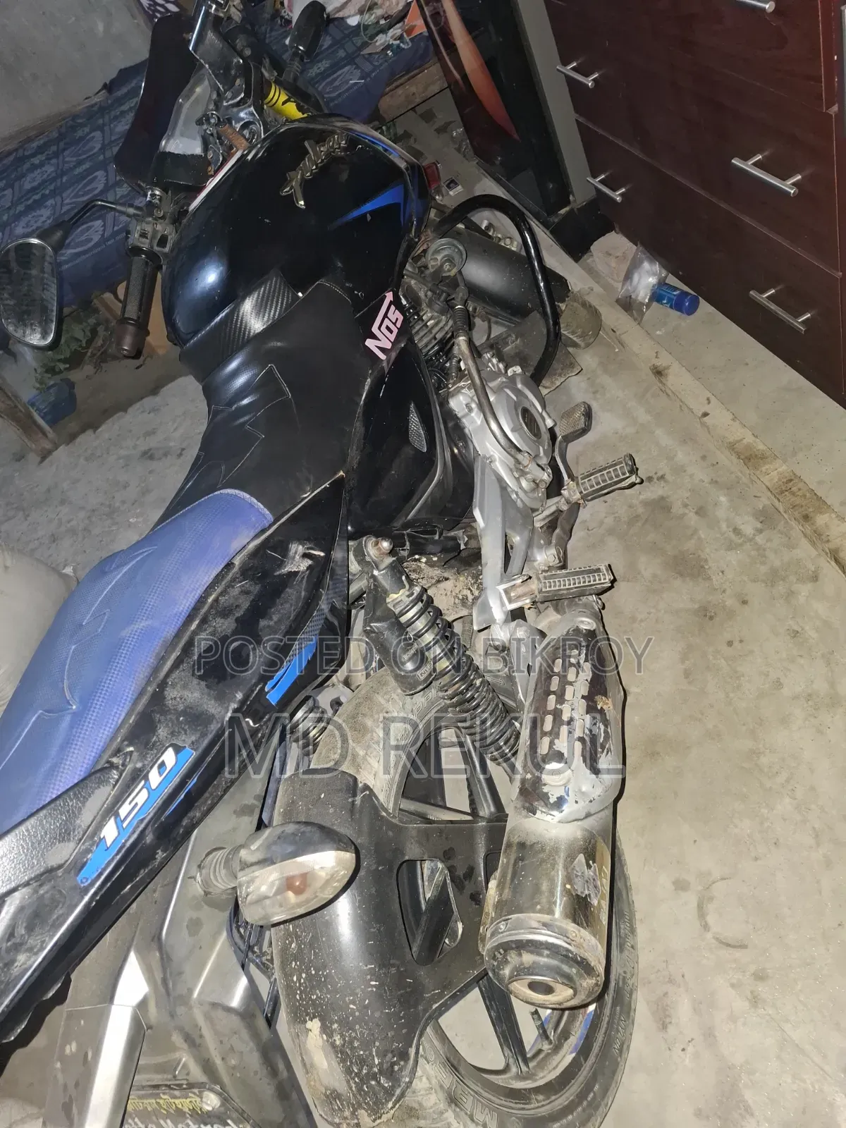বাজাজ পালসার ১৫০ ২০১১ নীল