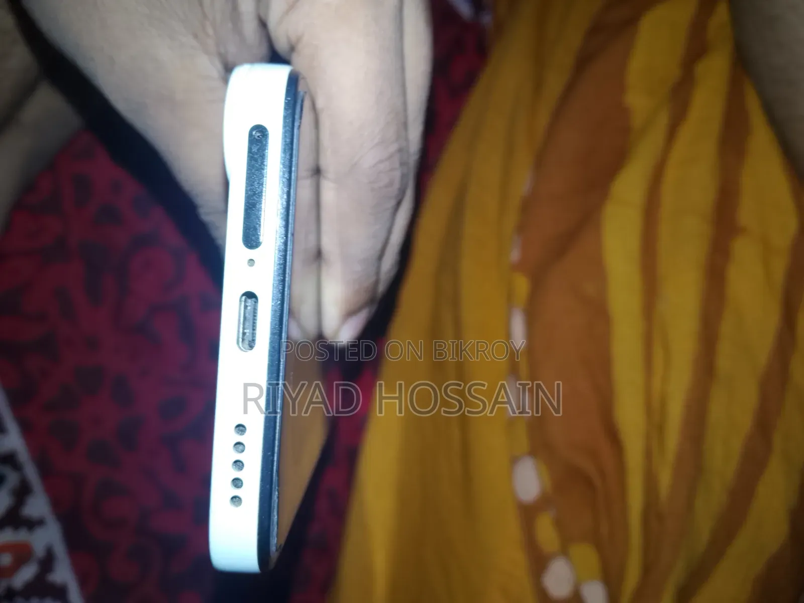 নাথিং ফোন সিএমএফ ফোন ১ ২৫৬ জিবি সাদা