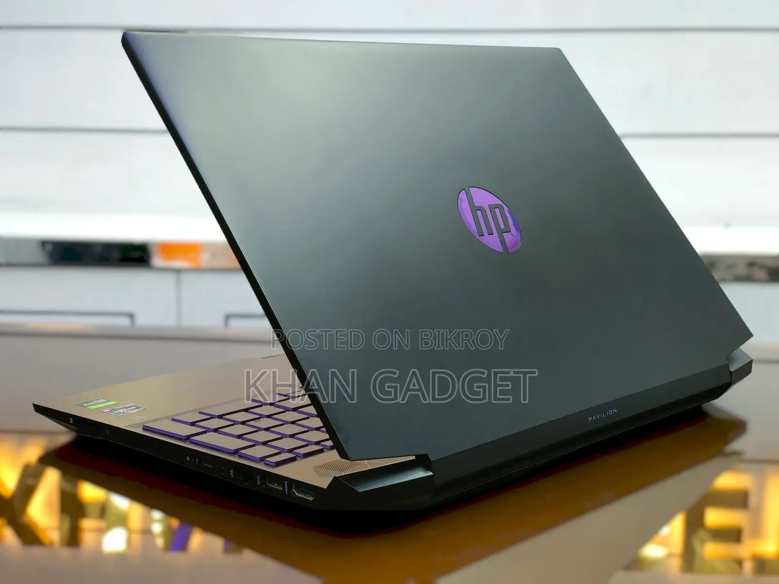 Laptop HP Pavilion 15 8GB AMD Ryzen 5 HDD+SSD 128GB
