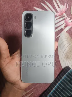 ইনফিনিক্স হট ৬০আই ১২৮জিবি হোয়াইট