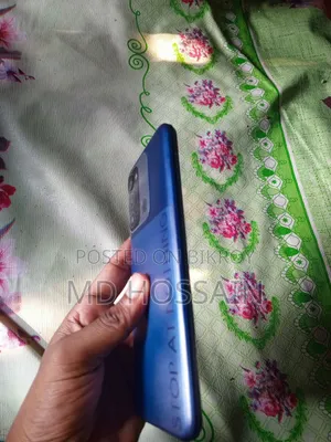 টেকনো স্পার্ক গো ৬৪ জিবি নীল