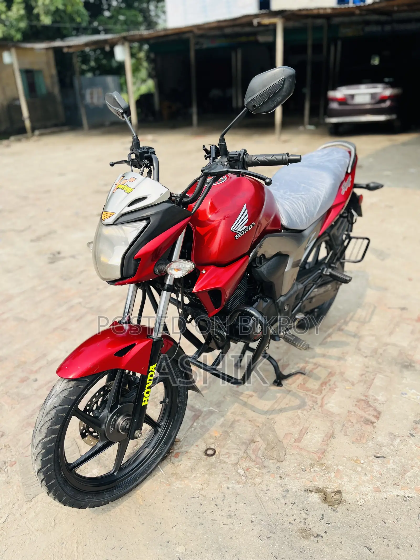 হোন্ডা সিবি ২০১৯ লাল