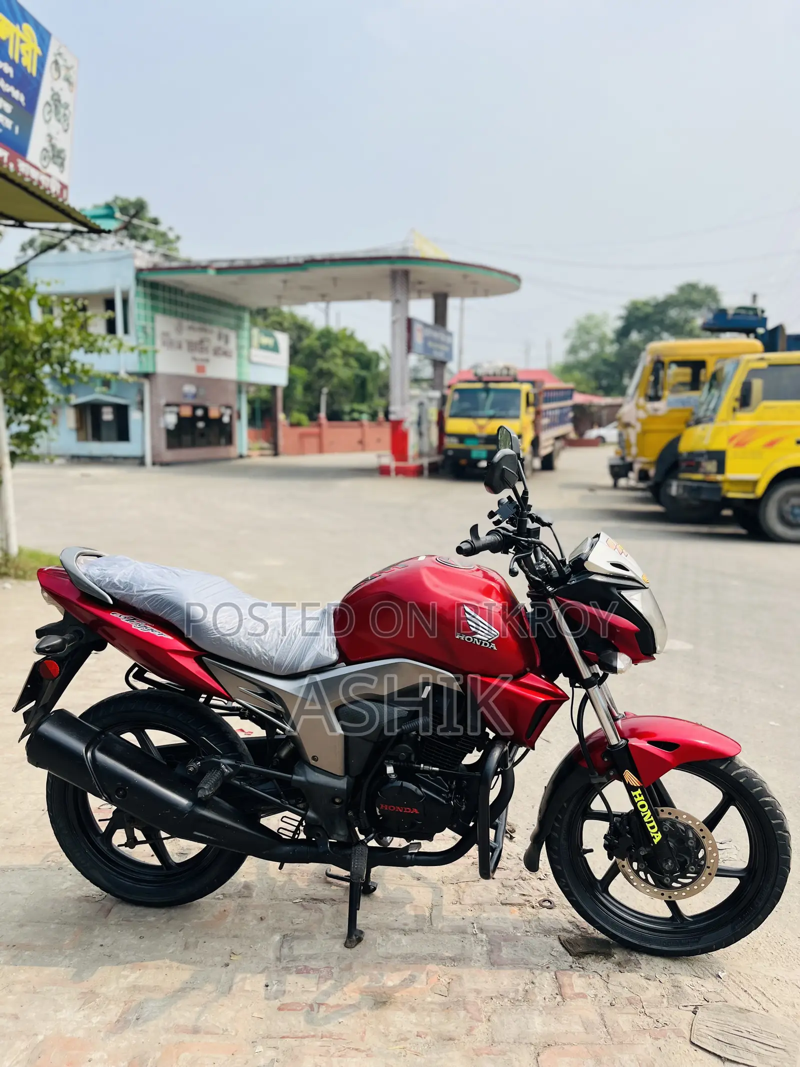 হোন্ডা সিবি ২০১৯ লাল
