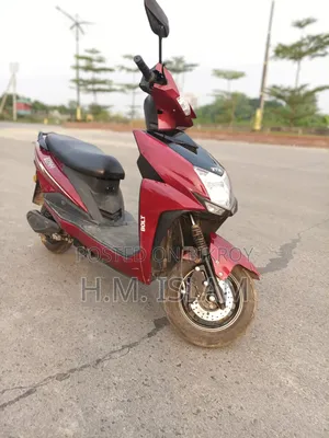 Bajaj Platina 100 2026