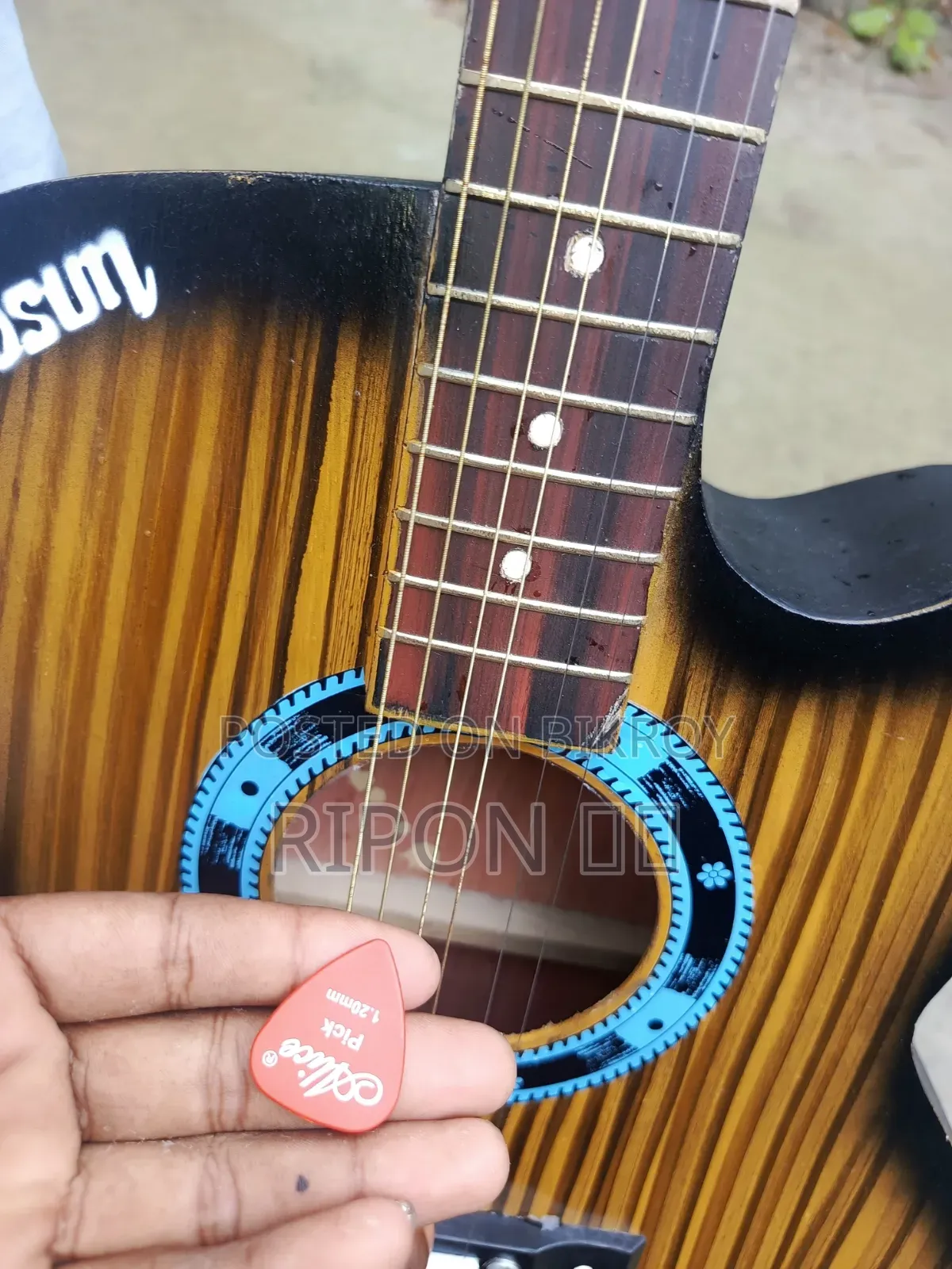 Acoustic Guitar for Sale