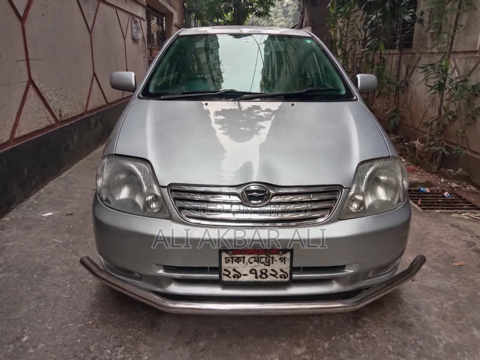 Toyota Corolla 2004 Silver
