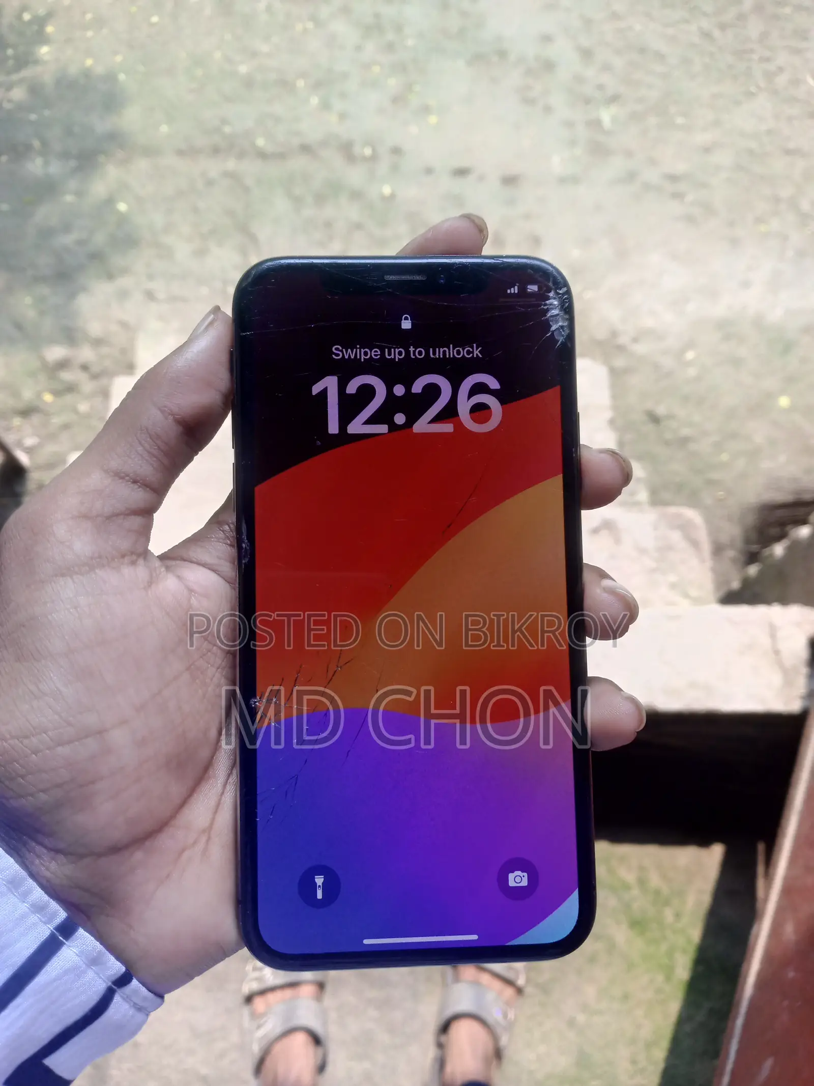 অ্যাপল আইফোন এক্স ২৫৬ জিবি হোয়াইট