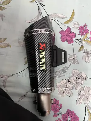 R6 এক্সহস্ট