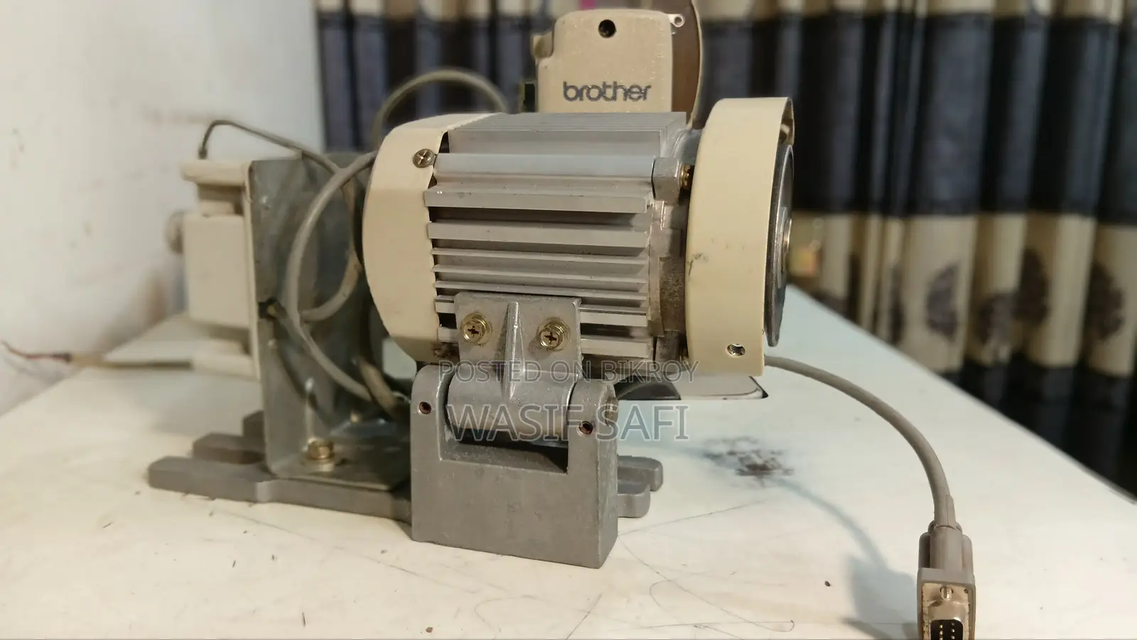 Brother SL-7340-3 ইন্ডাস্ট্রিয়াল সেলাই মেশিন