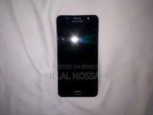 স্যামসাং গ্যালাক্সি জে সেভেন ম্যাক্স ৩২ জিবি ব্ল্যাক