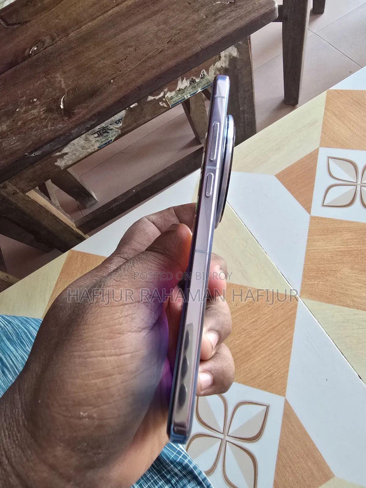 ভিভো এক্স২০০ প্রো ৫১২ জিবি নীল