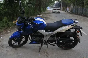 TVS Apache RTR 160 4V 2018 Blue