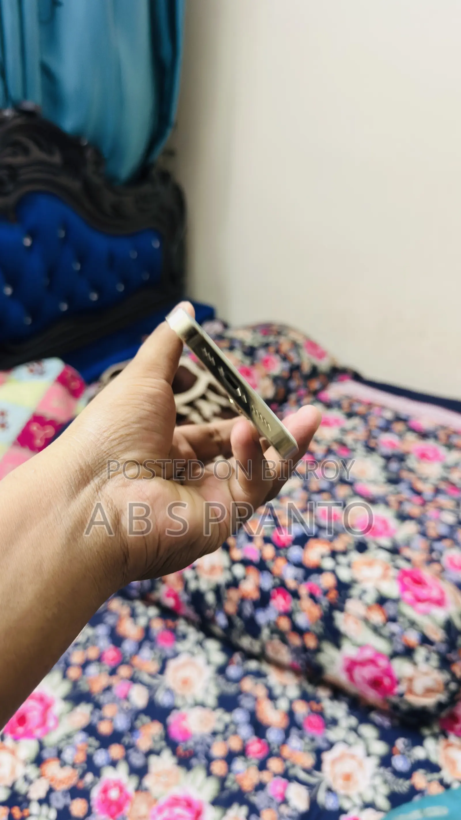 অ্যাপল আইফোন ১২ প্রো ২৫৬ জিবি গোল্ড