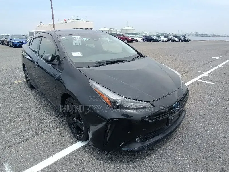 Toyota Prius 2022 Black