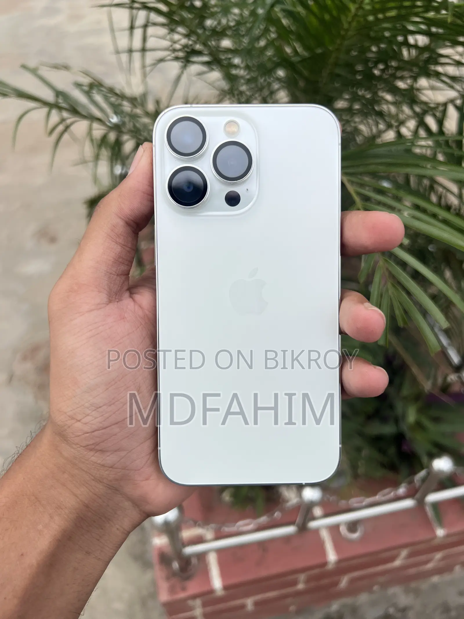 নতুন অ্যাপল আইফোন ১৩ প্রো ১২৮ জিবি সাদা