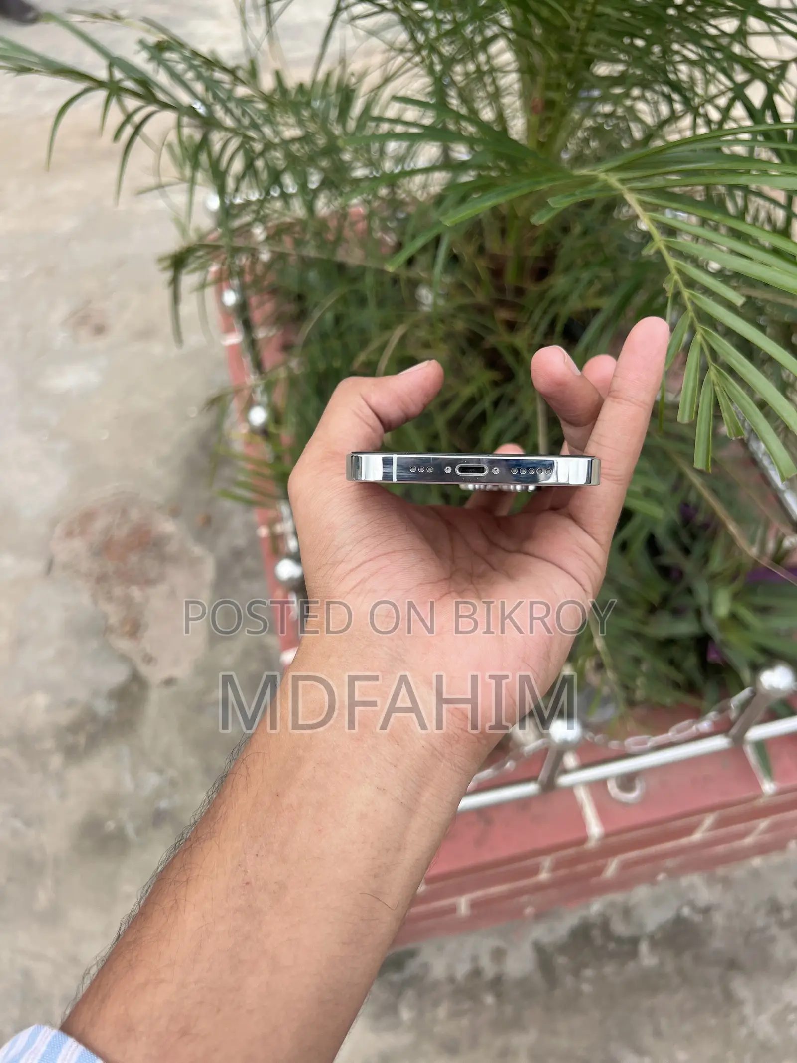 নতুন অ্যাপল আইফোন ১৩ প্রো ১২৮ জিবি সাদা