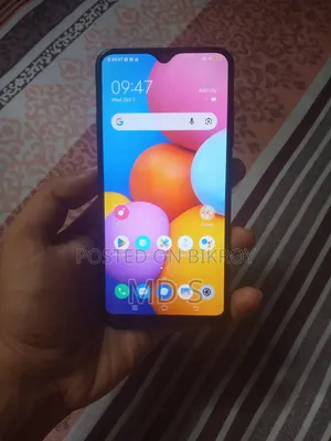 Vivo Y1s 32 GB Black