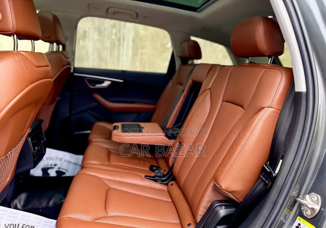 Audi Q7 Premium Plus 2022 Gray