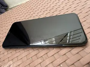 Apple iPhone 11 Pro Max 64 GB Green