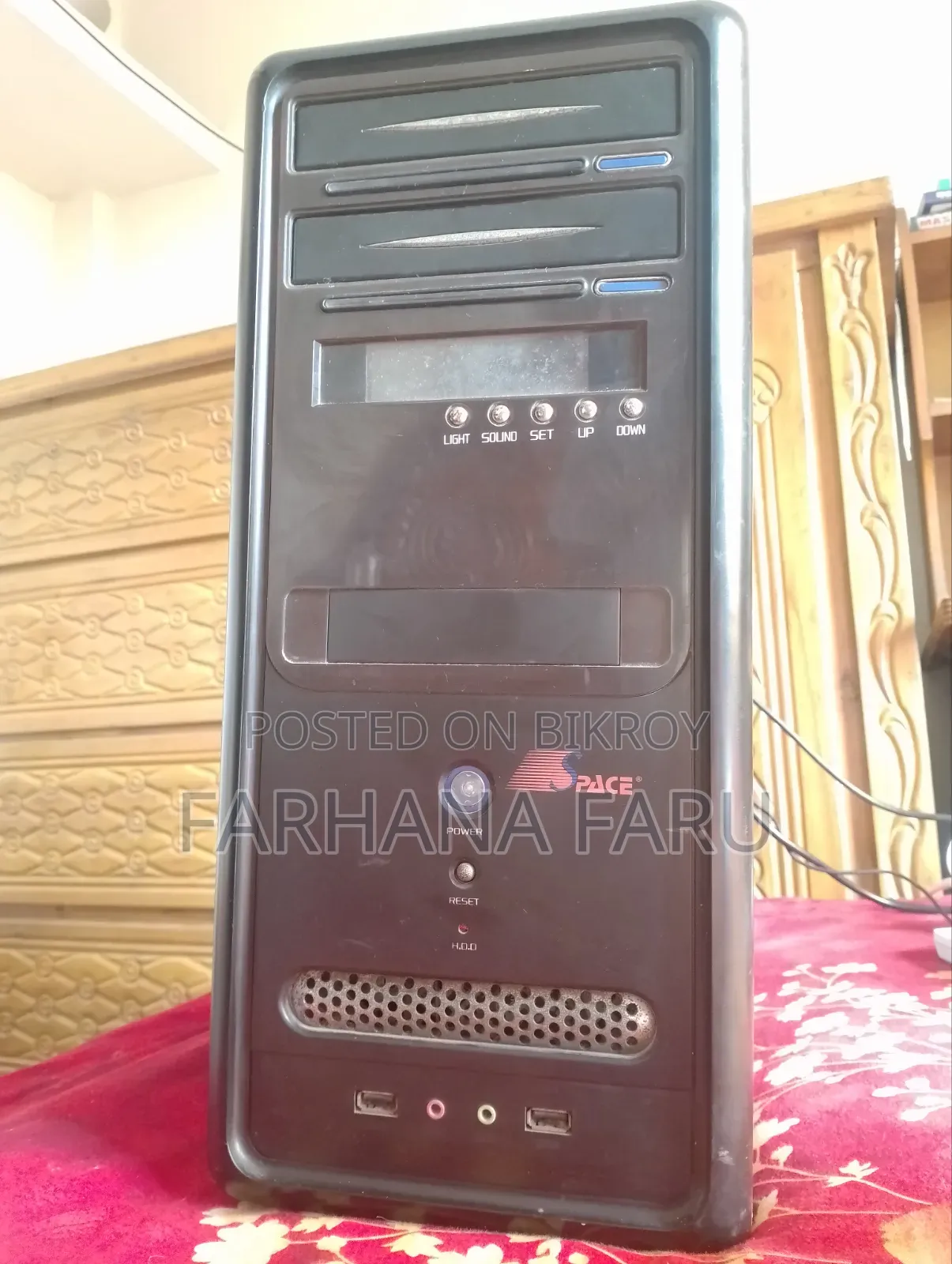 Desktop Computer Samsung 8GB Intel Core i3 SSD 128GB