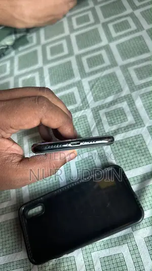 Apple iPhone XS 64 GB Black