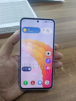 স্যামসাং গ্যালাক্সি এ৩৫ ১২৮ জিবি হোয়াইট
