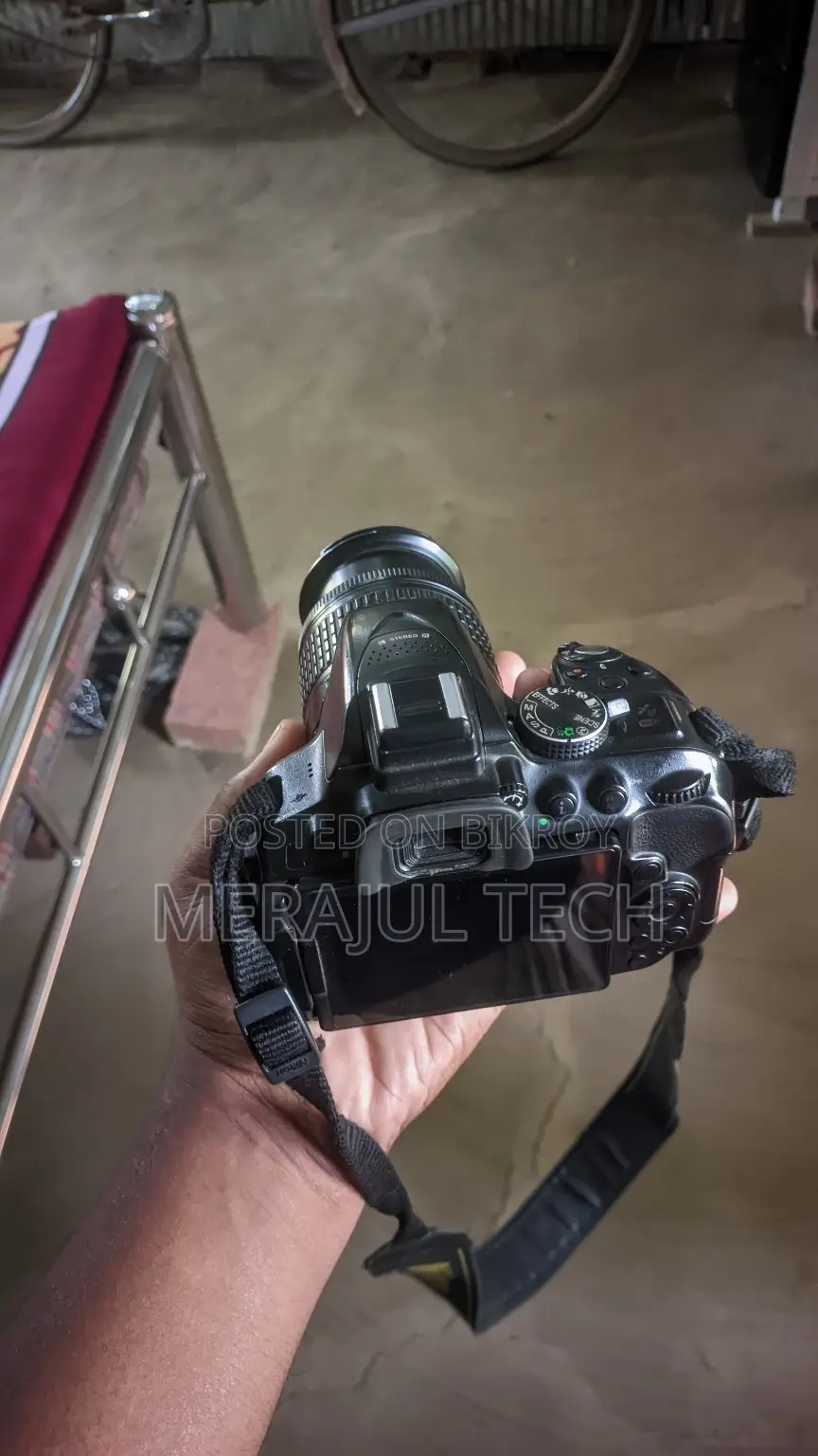 Nikon D5300 + 18-55mm AF-P VR Lens