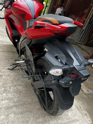 Suzuki Gixxer SF ২০২৩ লাল